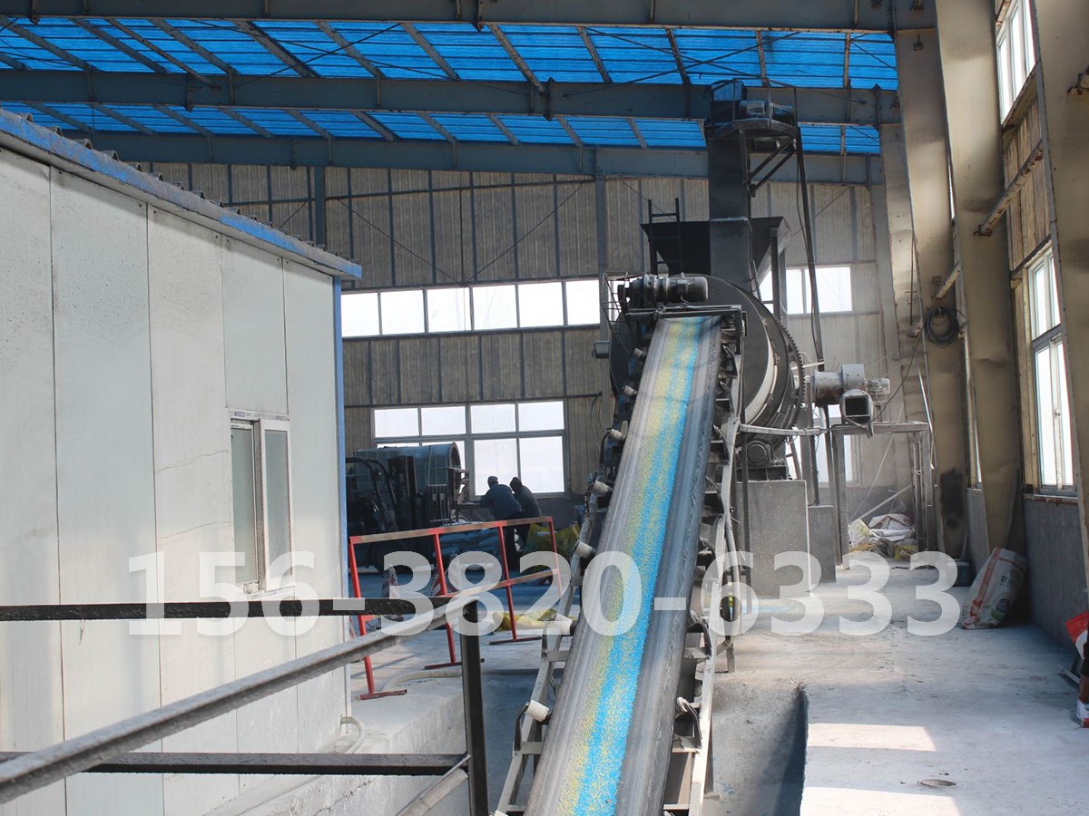 膠帶輸送機(jī)